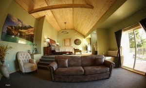 member_info_17-roam-inn-suite-300x180_1498848549
