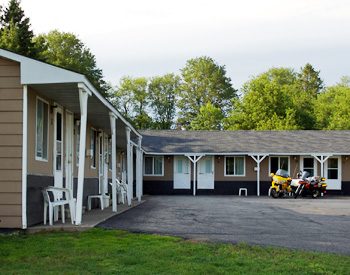 motel-exterior